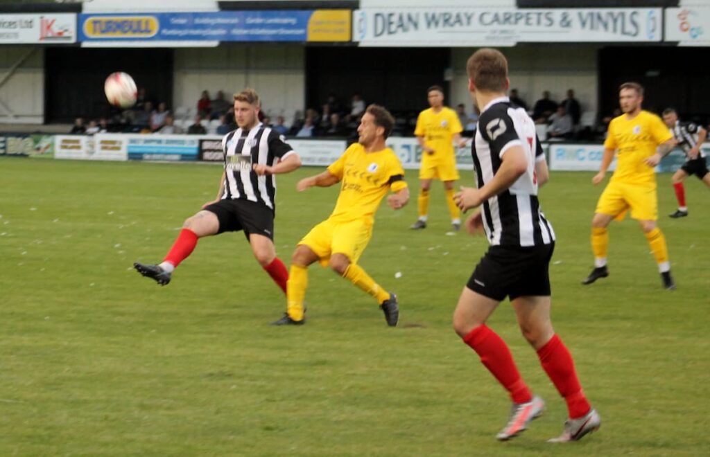 Brigg Town FC vs Hallam NCEL Cup